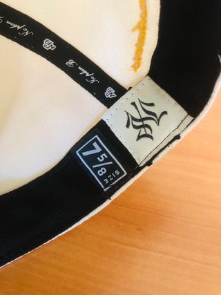 Gorra No Plan B blanca y verde
