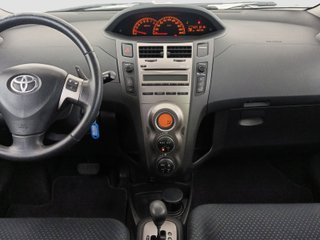 TOYOTA YARIS 1.3 VVT-I 100 TS CONFORTDRIVE