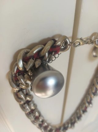 Collar cadena con perlas y detalles