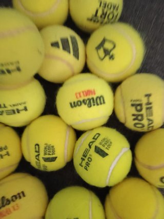 145 Bolas de Pádel y Tenis