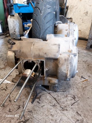 Motor Yamaha Majesty 125 Despiece