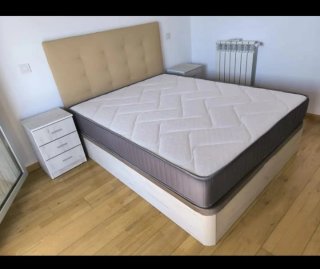 Letto a scomparsa con materasso Grafeno
