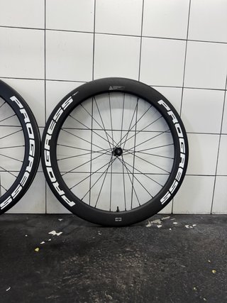 Ruedas de carbono PROGRESS