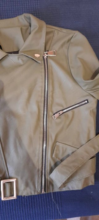 Chaqueta cuero verde Talla S