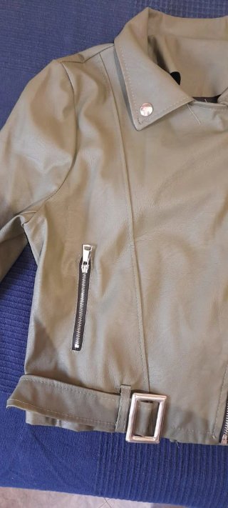 Chaqueta cuero verde Talla S