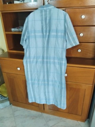 Vestito a quadri blu e bianco