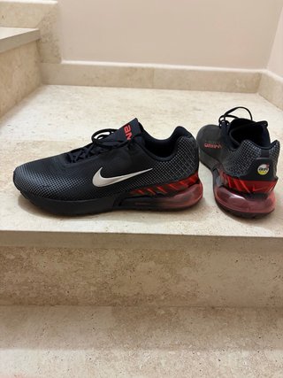Zapatillas Nike Air Phoenix Negras Rojas
