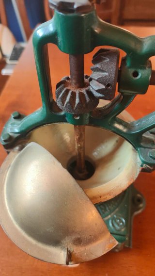 Macina caffè Tre Spade vintage