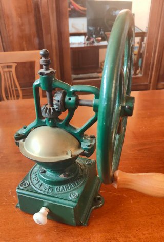 Macina caffè Tre Spade vintage