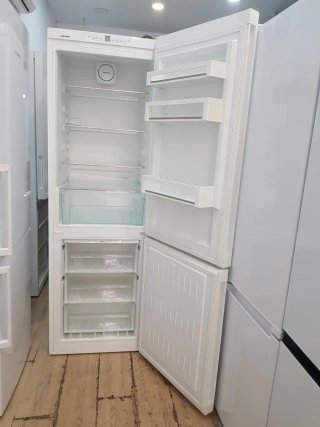 Nevera Liebherr Blanca
