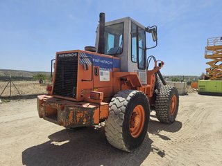 PALA CARGADORA FIAT HITACHI R90-2TPL