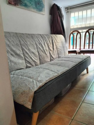 Sofá Cama Gris y Multicolor