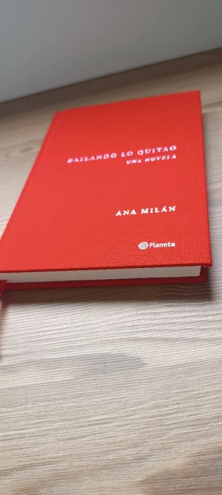 Bailando lo quitao: Una novela