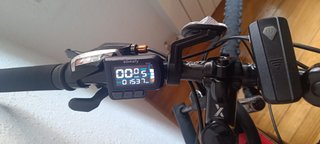 Bicicleta eléctrica CONOR + accesorios
