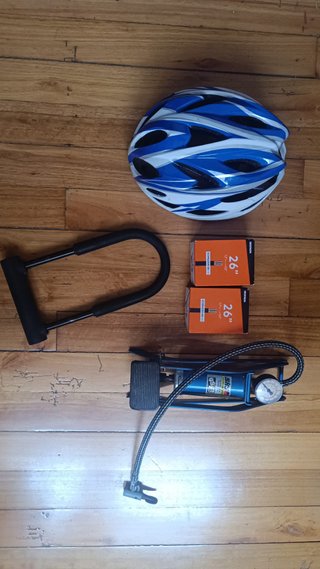 Bicicleta eléctrica CONOR + accesorios