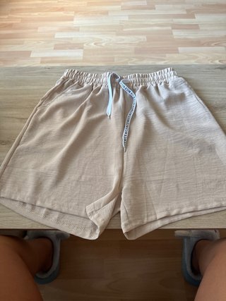 Pantalones cortos beige talla única
