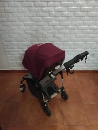 Carrito Bugaboo color burdeos