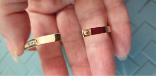 Elegante bracciale rigido ovale placcato oro