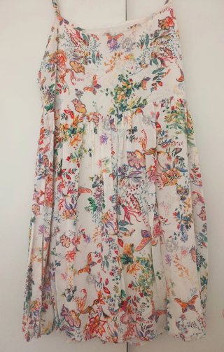 Vestido estampado floral Stradivarius