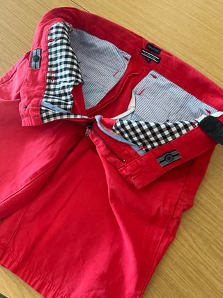 Pantalón corto hombre Tommy Hilfiger rojo