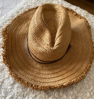 Conjunto bolso y sombrero Lefties yute
