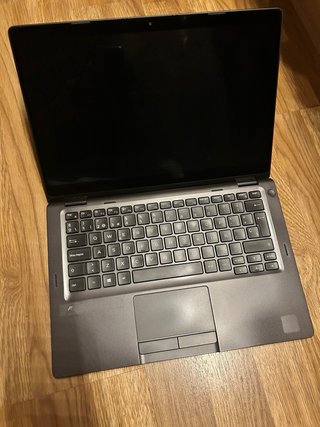 Portátil Tablet 2-en-1 Dell Latitude 5300