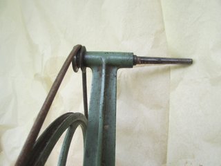 Bobinadora manual para ovillos  lino antigua hierr