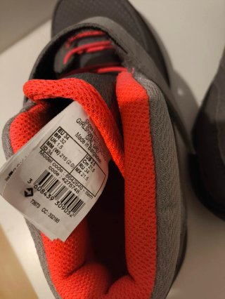Botas montaña Decathlon Talla 34