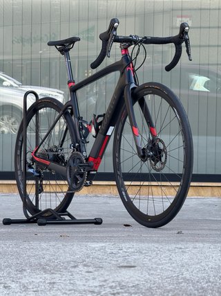 Wilier Cento1 Hybrid – Talla M – eRoad Carbono