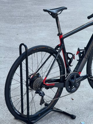 Wilier Cento1 Hybrid – Talla M – eRoad Carbono