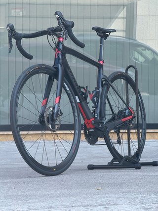 Wilier Cento1 Hybrid – Talla M – eRoad Carbono