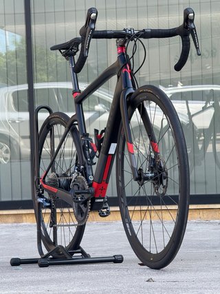 Wilier Cento1 Hybrid – Talla M – eRoad Carbono