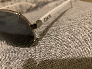 Gafas de sol Dolce & Gabbana plateadas y blancas