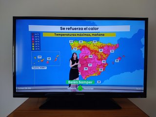 Televisor LED Grundig 40" FullHD 100Hz HDMI USB
