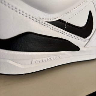 Zapatillas Nike Jordan Stadium 90 Negras y Blancas