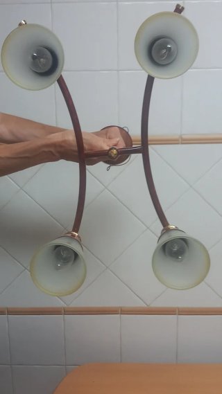 Lámpara de techo madera y metal