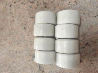 Lote Ruedas blancas Roces para patines