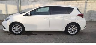 Toyota Auris 2015