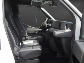 Camión 3500 kg Renault Master 2025 150cv 5.400km