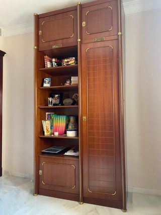 2 Camas Plegables con Mueble