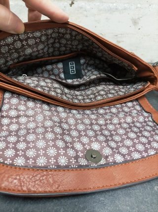 Bolso bandolera marrón camel MSK