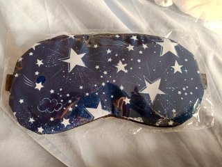 Antifaz para dormir con estrellas