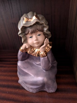 Figura Porcelana Marco Giner Valencia Niña