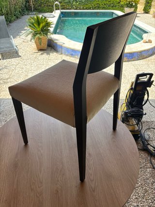 2 Sillas Comedor Madera Oscura Tapizado Beige