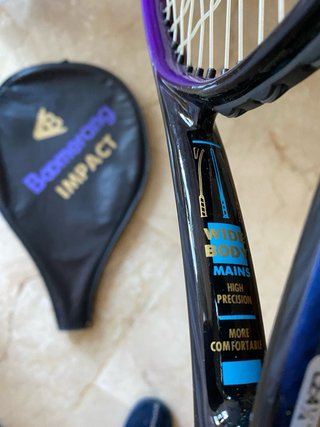 Raqueta Boomerang IMPACT con funda