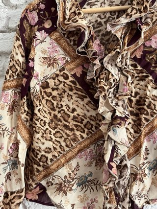 Conjunto vintage estampado leopardo