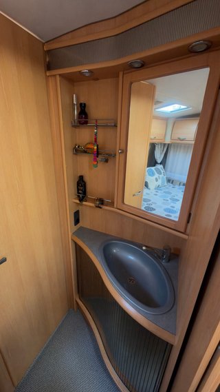 Caravana marca TEC 3ambientes, Blanes.