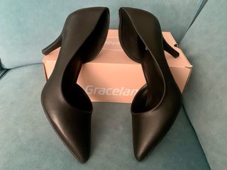 Zapatos tacón aguja Graceland negros talla 41