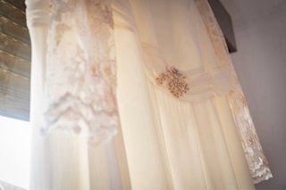 Vestido de Novia Beige y Blanco