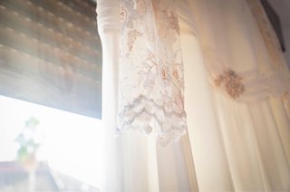 Vestido de Novia Beige y Blanco